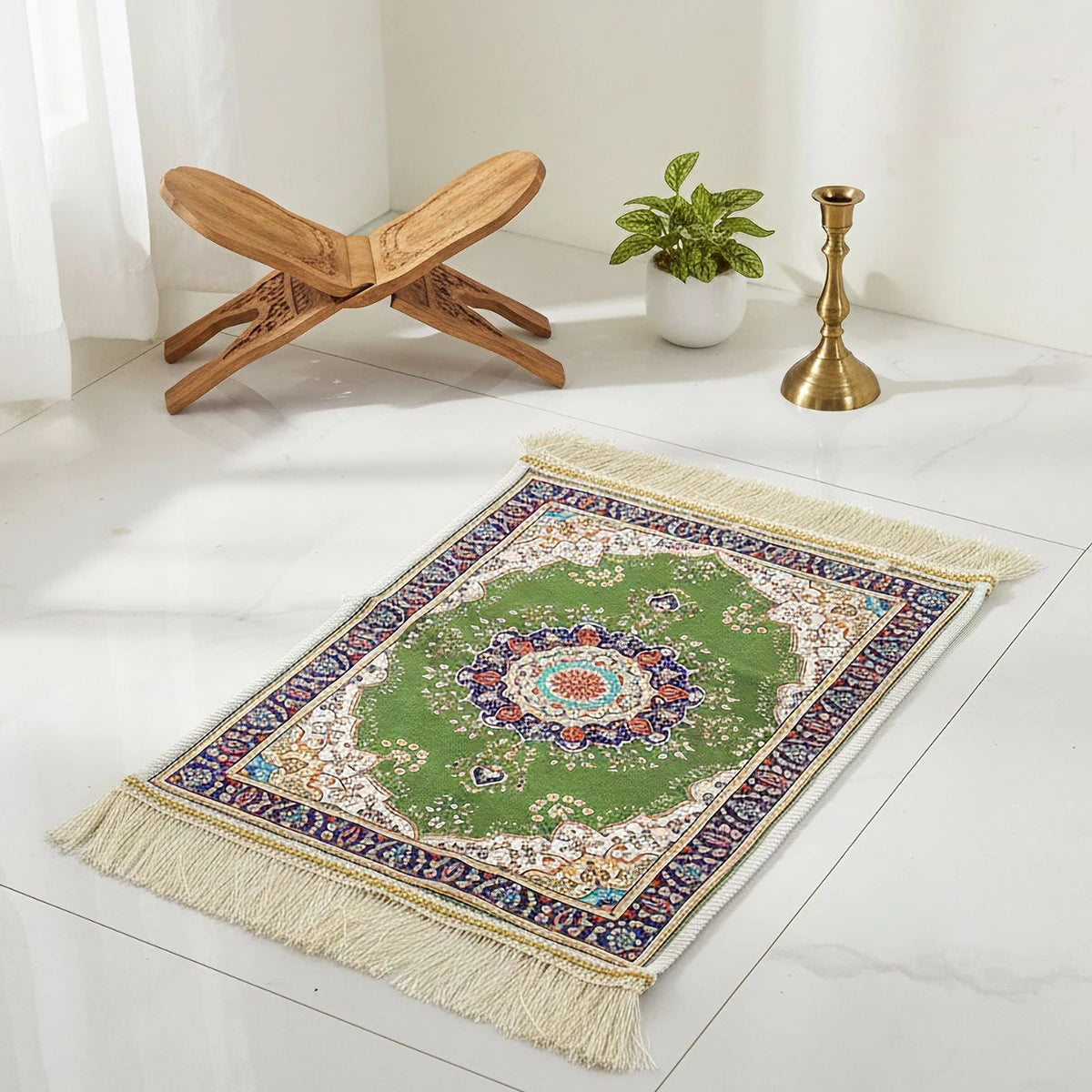 A Portable Eid Prayer Mat Measuring 30* 49.5cm Cm, Suitable for Indoor and Outdoor Use, Is an Ideal Choice for Studying, Living Rooms, Ramadan and Hajj Activities This Is a Popular and Beautiful Prayer Mat.